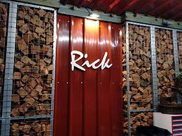 Rick Resort Teluk Intan