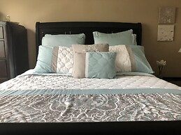 Luxury Lakefront Rooms