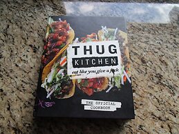 Luxury Lakefront Rooms