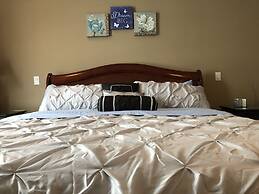 Luxury Lakefront Rooms