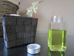 Luxury Lakefront Rooms