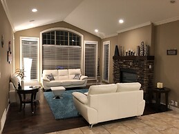 Luxury Lakefront Rooms