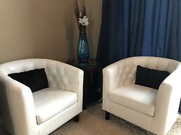 Luxury Lakefront Rooms