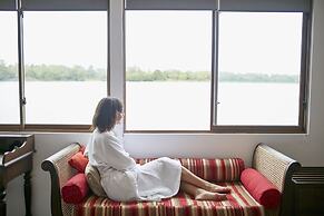 Flow by The Amber Collection - Luxury River Cruises in Sri Lanka