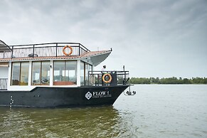 Flow by The Amber Collection - Luxury River Cruises in Sri Lanka