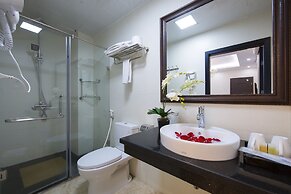 Le Beryl Hanoi Hotel