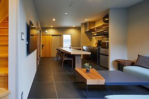 HANARE KYOTO Hachijoguchi