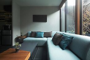 HANARE KYOTO Hachijoguchi