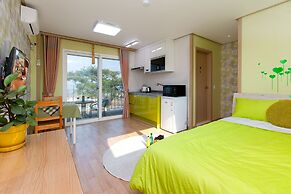 Naerimong Beach Pension