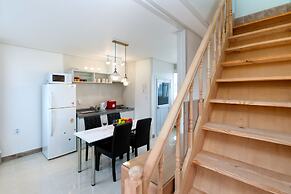 Naerimong Beach Pension