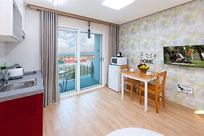 Naerimong Beach Pension