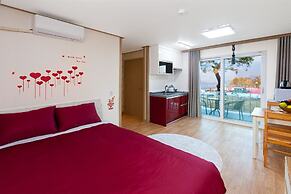 Naerimong Beach Pension