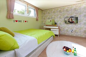 Naerimong Beach Pension