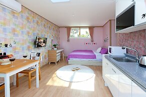 Naerimong Beach Pension