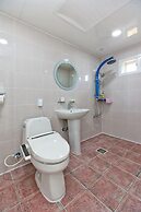 Naerimong Beach Pension