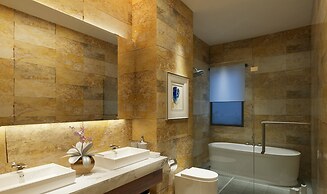 Hamya Hotsprings and Resort