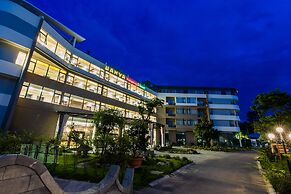 Hamya Hotsprings and Resort