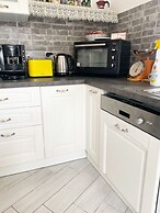 SMALL PARADISE PALERMO