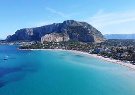 SMALL PARADISE PALERMO