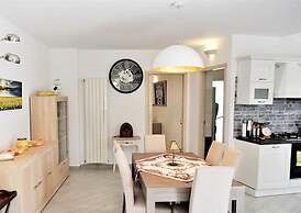 SMALL PARADISE PALERMO