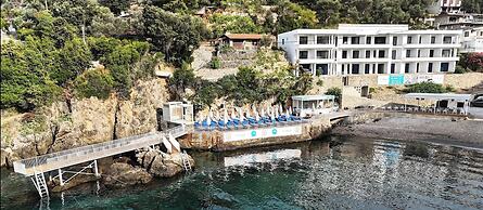 HOTEL MEDITERRANEO LIMAN free private beach for hotel guest