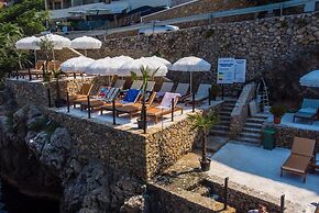 HOTEL MEDITERRANEO LIMAN free private beach for hotel guest