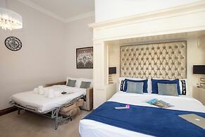 Casual Belle Epoque Lisboa Hotel