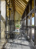 Hotel Au Petit Pont