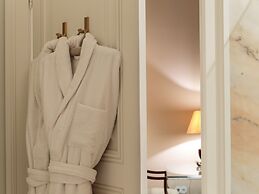 Dear Lisbon -Valmor Palace