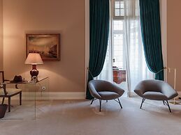 Dear Lisbon -Valmor Palace