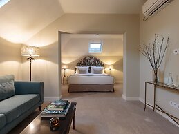 Dear Lisbon -Valmor Palace