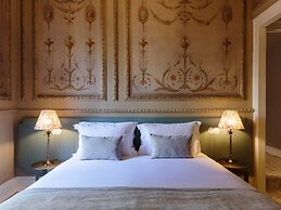 Dear Lisbon -Valmor Palace