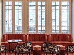 Dear Lisbon -Valmor Palace