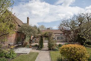 Bramwood Guest House