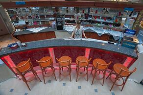 Sirius Beach Hotel & SPA