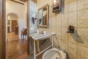 Montecitorio & Pantheon Stylish Flat