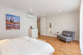 Oporto Palace Apartments