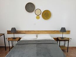 Urban Lodge