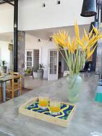 Urban Lodge