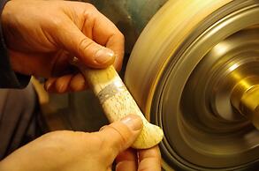 LAURI Historical Log House Manor