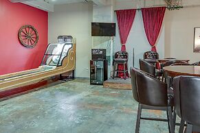 Modern 1bd in the Core of Downtown