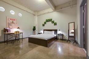 3 Bedroom Unit in Downtown Dallas with Pool & Gym