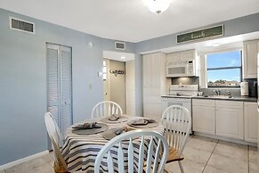 Anglers Cove 405 Marco Island Vacation Rental 2 Bedroom Condo by RedAw