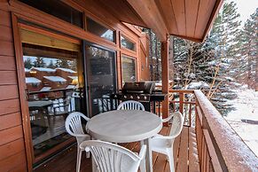 Woodlands #33 3 Bedroom Condo by RedAwning