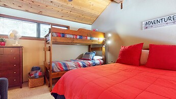 Woodlands #33 3 Bedroom Condo by RedAwning