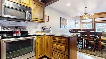 Woodlands #33 3 Bedroom Condo by RedAwning