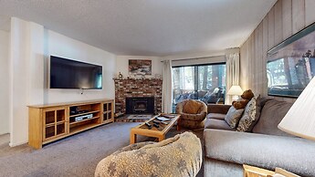 Summit #273 2 Bedroom Condo by RedAwning