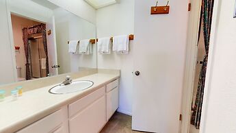 Summit #273 2 Bedroom Condo by RedAwning