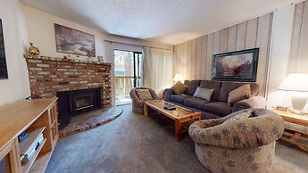 Summit #273 2 Bedroom Condo by RedAwning