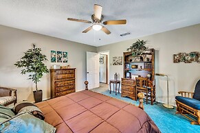 Stead House-3bd/2ba, Ttu,  Fall Specials! 3 Bedroom Home by RedAwning
